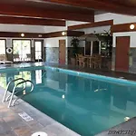 Holiday Inn Express Vancouver North By Ihg 