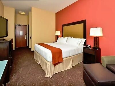 Hotel Express North By Ihg 3*